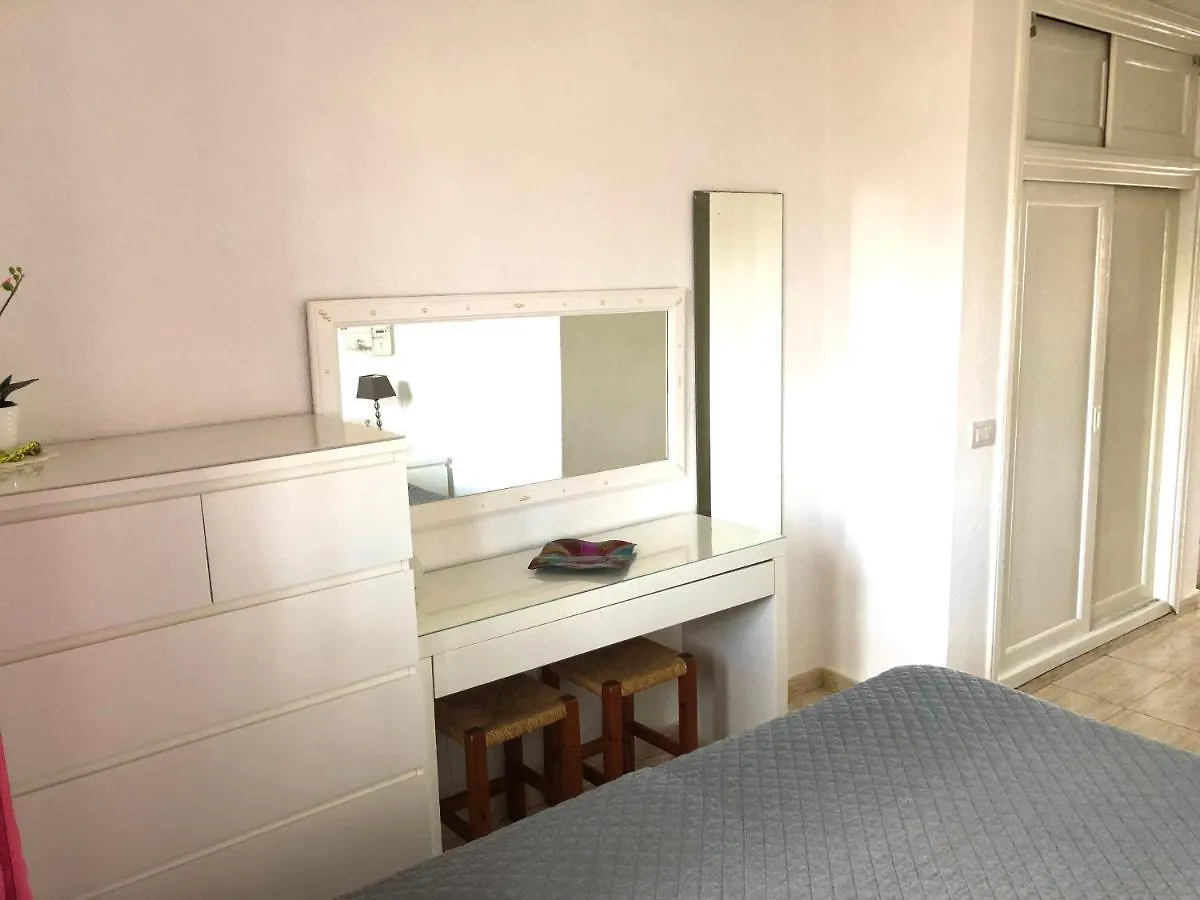 Casa Joe, Cosy One Bedroom Apartment On Popular Complex With Pool Tias